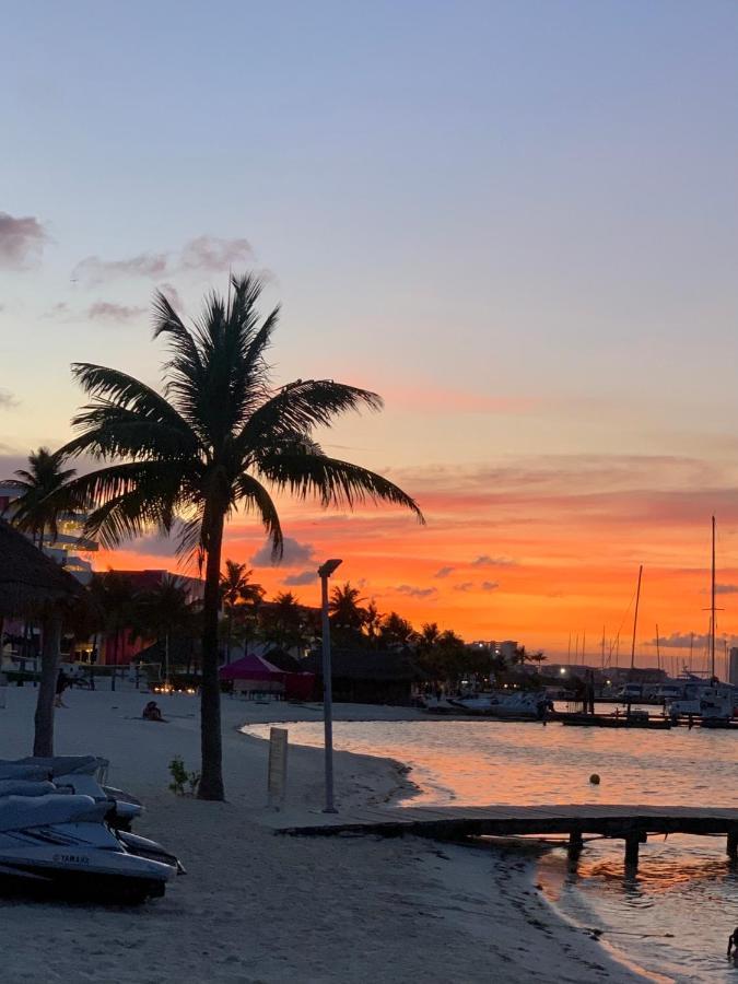 Ocean View Aquamarina Lägenhet Cancún Exteriör bild