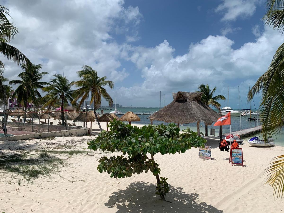 Ocean View Aquamarina Lägenhet Cancún Exteriör bild